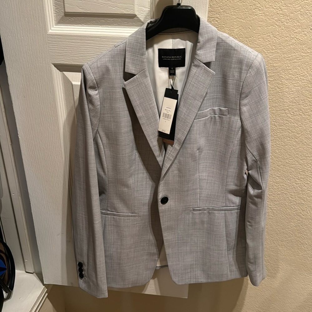Banana Republic brand new Size 4 blazer